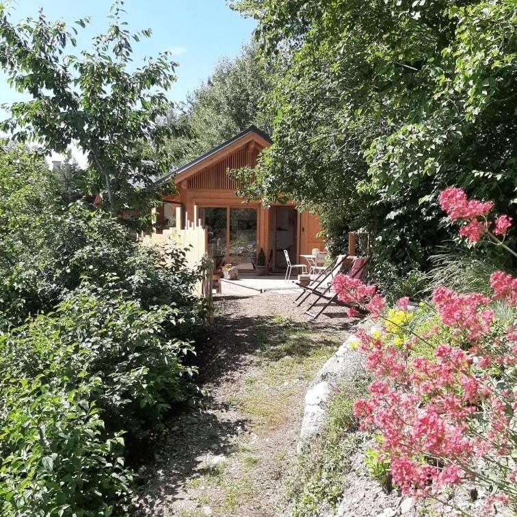 Petit Chalet Neuf Independant 2 Pers "La Cabane De Jean " Бріансон Екстер'єр фото