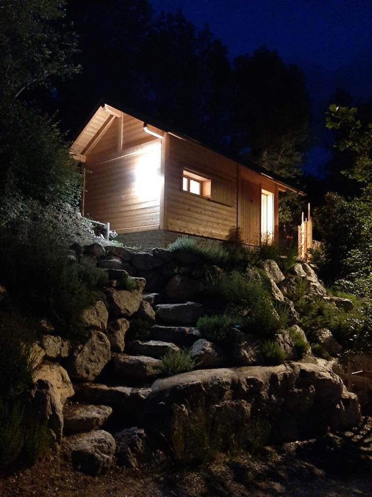Petit Chalet Neuf Independant 2 Pers "La Cabane De Jean " Бріансон Екстер'єр фото