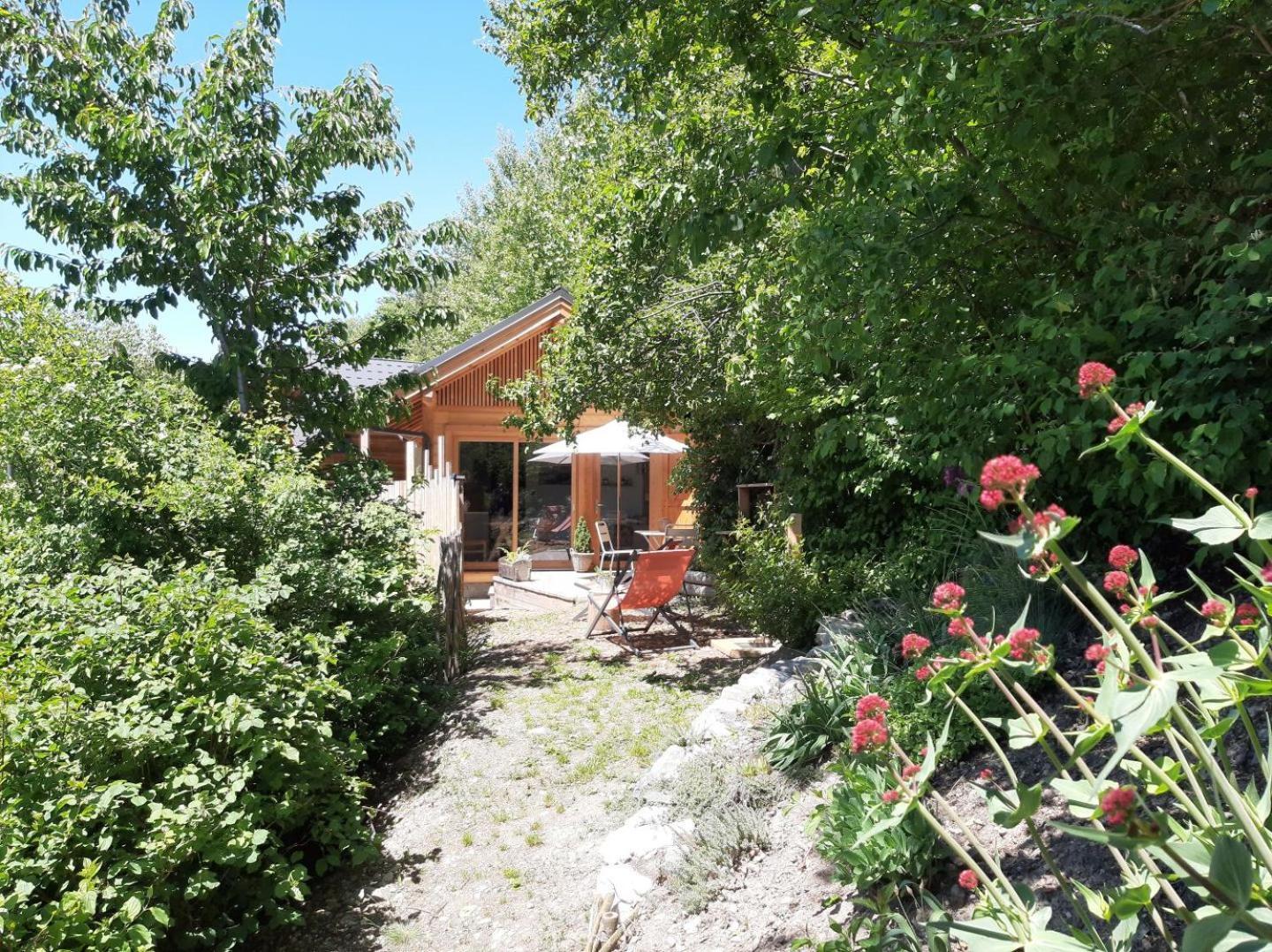 Petit Chalet Neuf Independant 2 Pers "La Cabane De Jean " Бріансон Екстер'єр фото